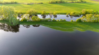 Nehir bankadan taştı. Nevezis, Kedainiai Bölgesi