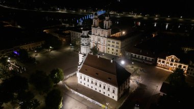 Tarihi Kaunas Eski Kasabası Gece Görüşü, 30 Haziran 2024