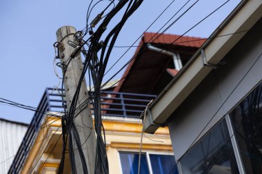 Kablolar Karmaşık Elektrik Ağı, Kamboçya, Siem Reap