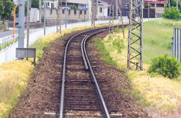 Japon Demiryolu Altyapısı: Hassasiyet, İşaretler ve Hızın Labirenti