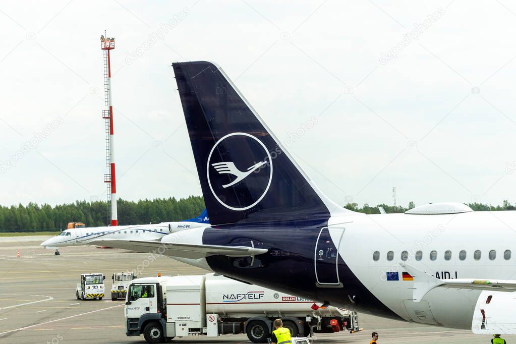 Lufthansa Airbus A321 Preparing for Takeoff at Vilnius Airport 05 22 2025