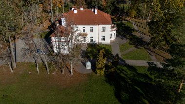 Ukmerges Bölgesindeki Antanas Smetona Malikânesi ve Müzesi