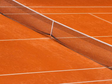Canlı Clay Tenis Sahası Mükemmel Gergin Bir Atletik Zarafet ve Doğal Güzelliğin Çarpıcı Sahnesi, Spor Tutkuları ve Zamansız Spor Büyüsü İçin İdeal