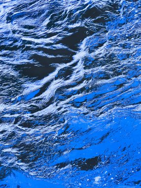 Canlı Dalgalanan Dalgalı Dinamik Mavi Su Yüzeyi Doğanın İlham Verdiği Tasarımlar ve Etkileyici Özgeçmişler İçin Çarpıcı Su Örnekleri