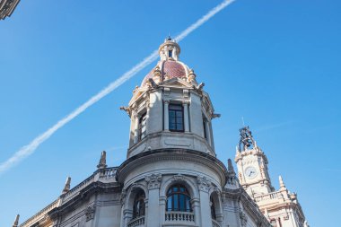 Valencia 'nın eski kasabasının manzarası. Barok tarzı mimari. Geniş açı çekimi 