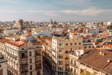 Valencia 'nın eski merkezinin havadan görünüşü, Spains' in güneydoğu kıyısındaki bir liman şehri.