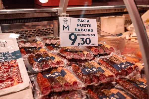 Spagna Barcellona Ottobre 2022 Prosciutto Negozio Carne Del Famoso Mercato — Foto Stock