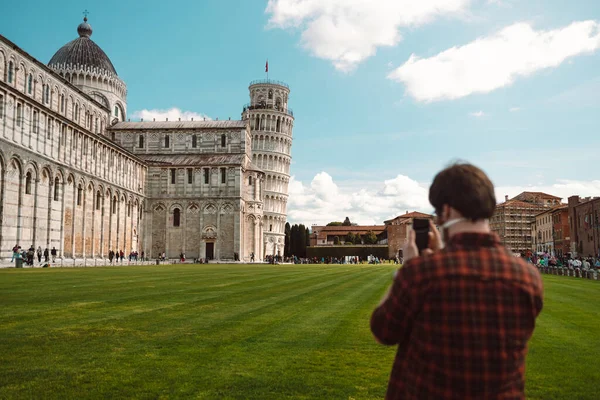 Пиза Италия Марта 2023 Года Обратный Вид Туриста Делающего Фото — стоковое фото
