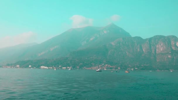 Panoramisch Uitzicht Lago Como Comomeer Bij Dorp Argegno Italië Hoge — Stockvideo