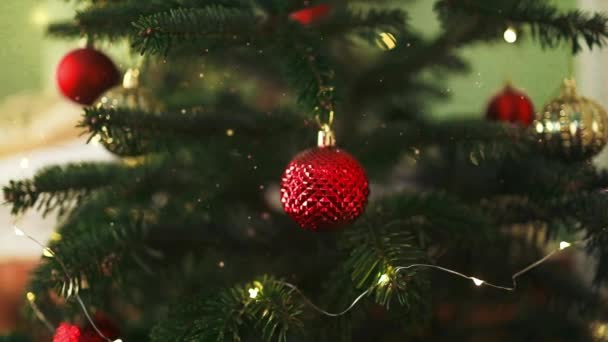 Dekoriert Mit Lichtern Weihnachtsbaum Auf Dunkelgrünem Hintergrund 2024 Frohe Weihnachten — Stockvideo