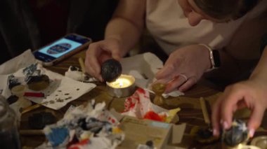 Geleneksel Ukrayna boyalı Paskalya yumurtası pysanka