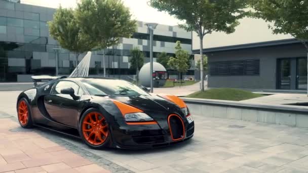 Bugatti Veyron Grand Sport Vitesse Wrc Edition 1Of8 — Stock video