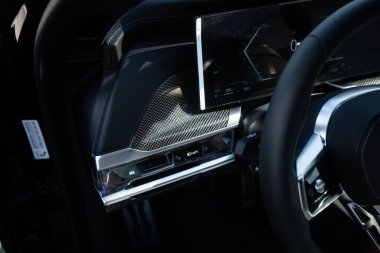 BMW 7 Serisi Alman Araba Konforu