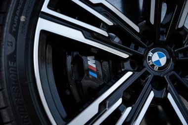 BMW 7 Serisi Alman Araba Konforu