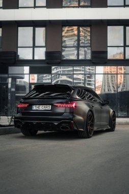 Audi RS6 C8 Alman Aracı