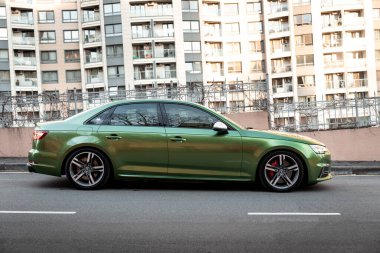 Audi A4 B9 S Hattı