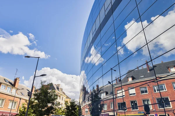 Amiens France September 2022 Reflecting Glass Facade Maison Culture Amiens — Stock Photo, Image