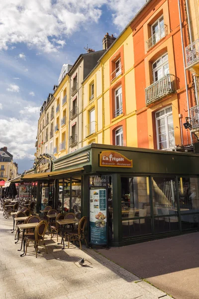 Dieppe Francja Września 2022 Uliczna Restauracja Przed Portem Dieppe Niezidentyfikowanymi — Zdjęcie stockowe