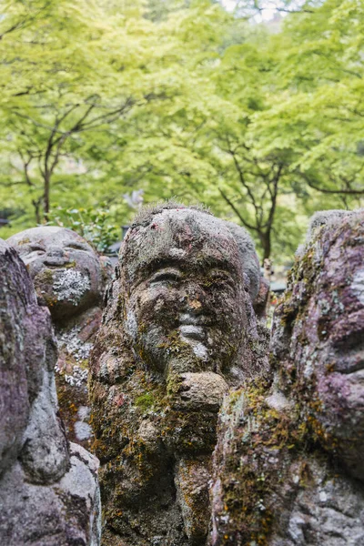 Kép Buddhista Rakán Kőszobrokról Otagi Nenbutsu Templomban Arashiyama Kiotó Japán — Stock Fotó