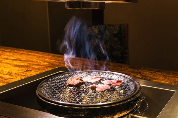 Kép Japán Asztali Barbecue Hússal Roston — Stock Fotó
