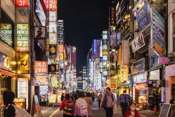 Tokio Japan April 2023 Straat Met Veel Neonlichten Kabukicho Met — Stockfoto