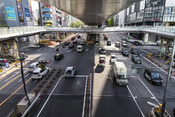 Tokyo Japan April 2023 Intersection Pedestrian Overpasses Shibuya Unidentified People — Stock Photo, Image