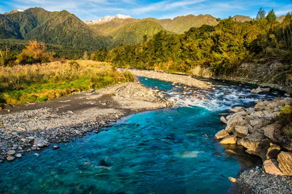 Szybko Płynące Rzeki Rzece Hokitika Pobliżu Parkingu Hokitika Gorge Południowym — Zdjęcie stockowe