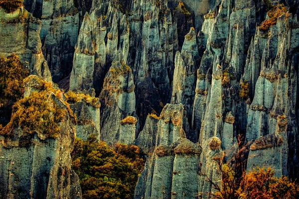 Putangirua Pinnacles Které Jsou Geologické Formace Které Skládají Velkého Počtu — Stock fotografie