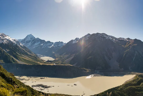 Tittar Ner Från Sealy Tarns Spår Nationalparken Till Alpina Mueller — Stockfoto
