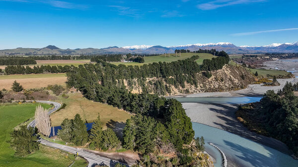 Воздушный пейзаж сельскохозяйственных полей и сельскохозяйственных угодий вокруг ущелья Ваймакарири
