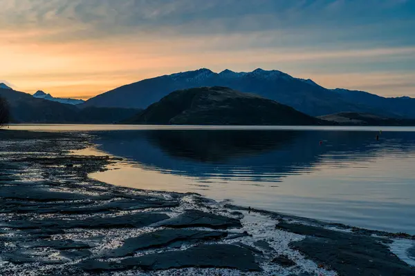 Stock image Sunset on the beach  at Glendhu bay campground  at Lake Wanaka