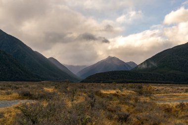 Waimakariri river flowing through Hawdon Valley clipart