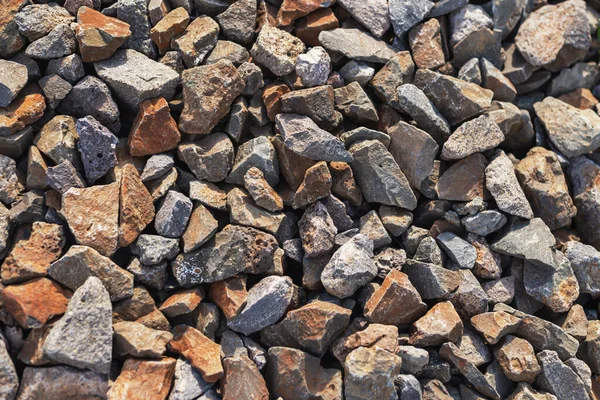 オープンスペースのカラフルな天然石 — ストック写真