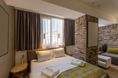 Bir otel yatak odası ana iç