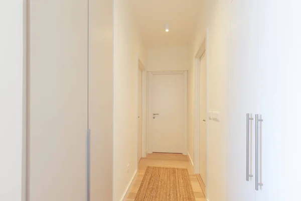 Entré Korridor Interiör Med Garderob — Stockfoto