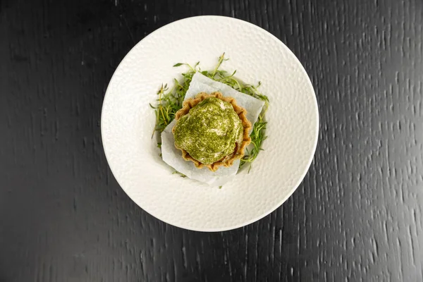 Pistachio Dessert Served White Plate Top View — Stock Photo, Image