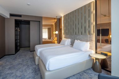 Çift Kişilik Yatak otel odası iç