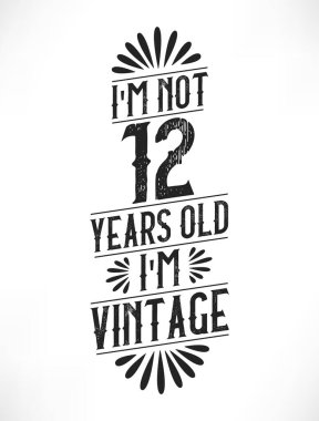 12 yıllık klasik doğum günü. 12. yaş günü klasik tişört tasarımı.