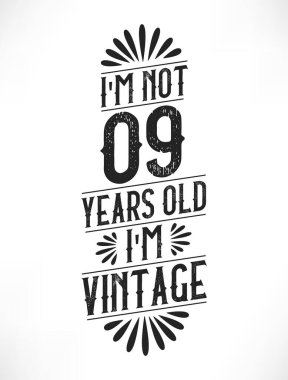 9 yıllık klasik doğum günü. Dokuzuncu yaş günü klasik tişört tasarımı.