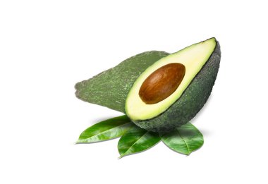 Avokado kesimi ve tohumu beyaza ayrılmış yaprak ile