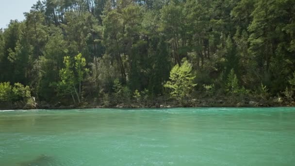 Paisaje Natural Luz Natural Con Río Montaña Con Agua Turquesa — Vídeo de stock