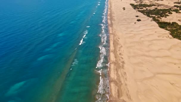 Beautiful Sea Waves Aerial View Summer Seascape Water Texture Top — стокове відео