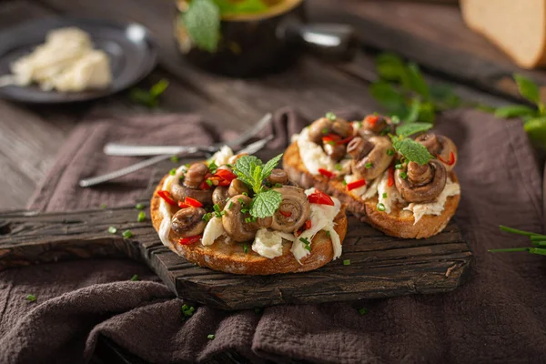 Delicious Spread Garlic Mushrooms Salad Ragout Vegetable — Stock Photo, Image