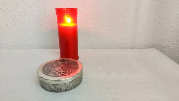 Brennende Kerze Für Den Reservierten Leib Christi Mit Kopierraum Konzept — Stockfoto