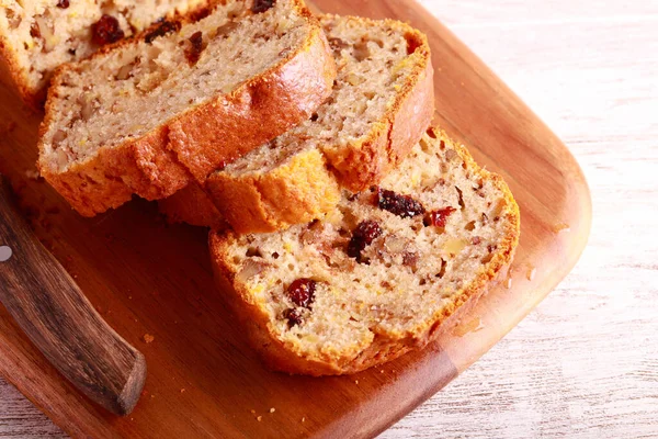 Cranberry Nut Sweet Bread Sliced — Stock Photo, Image