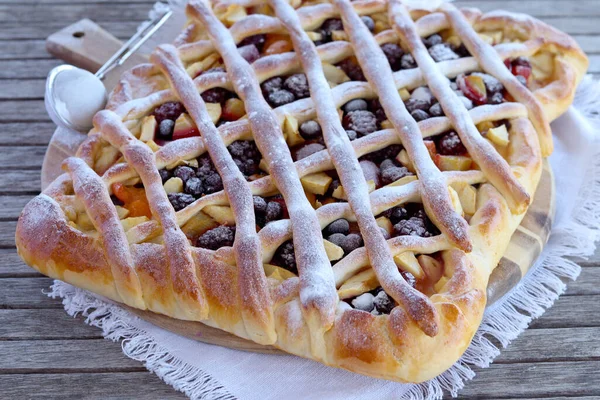 Summer Berries Fruit Lattice Pie — Stock Photo, Image