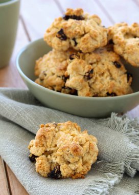 Kaya çörekleri, kaya gibi sert yüzeyi olan geleneksel İngiliz kekleri.