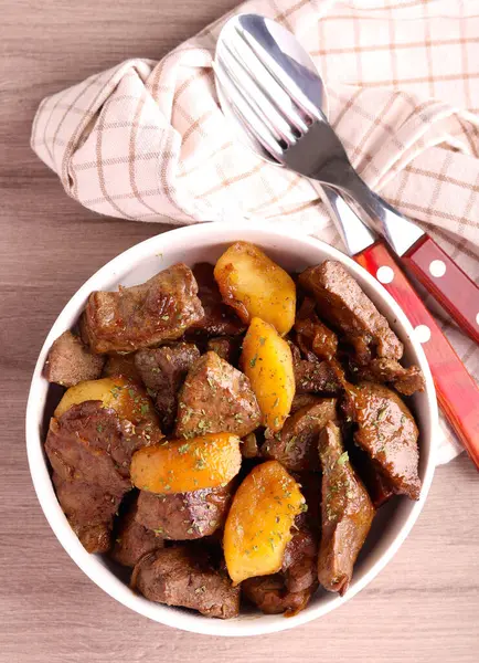 Stewed Spicy Liver Apple Bowl — Stock Photo, Image