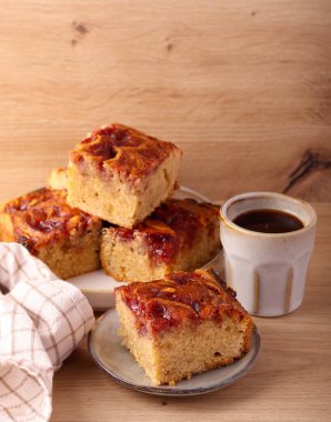 Fıstık ezmesi ve reçelli sarışınlar.