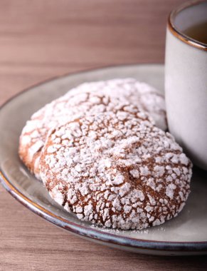 Şekerli çikolatalı kurabiyeler.